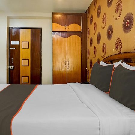 Hotel Galaxy Residency Kalyani Nagar Púna Exteriér fotografie