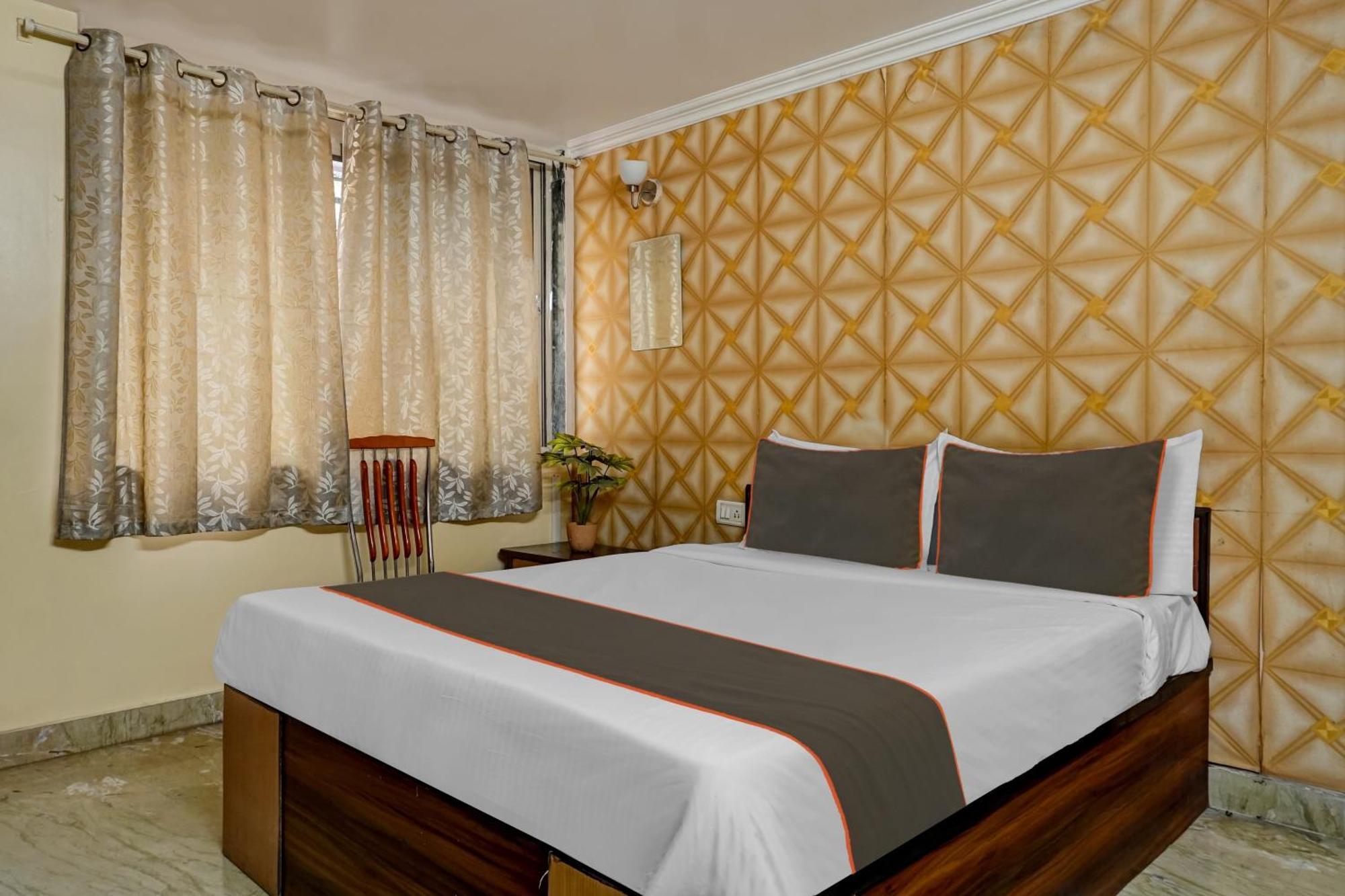 Hotel Galaxy Residency Kalyani Nagar Púna Exteriér fotografie