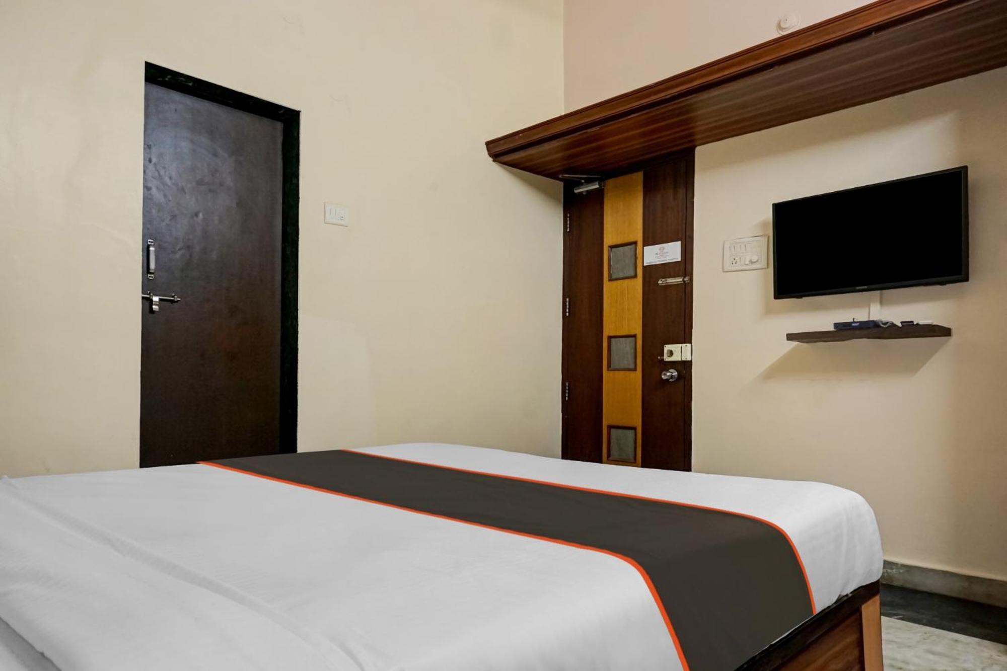 Hotel Galaxy Residency Kalyani Nagar Púna Exteriér fotografie